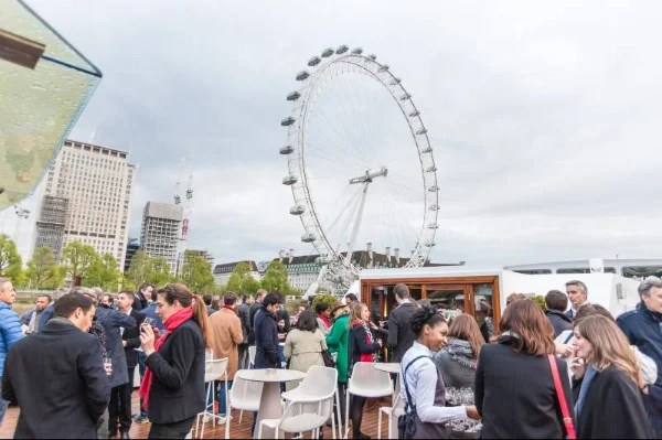 Londres-2017-EBG-Digital-Benchmark-Credit-Philippe-Barbosa-dejeuner.jpg